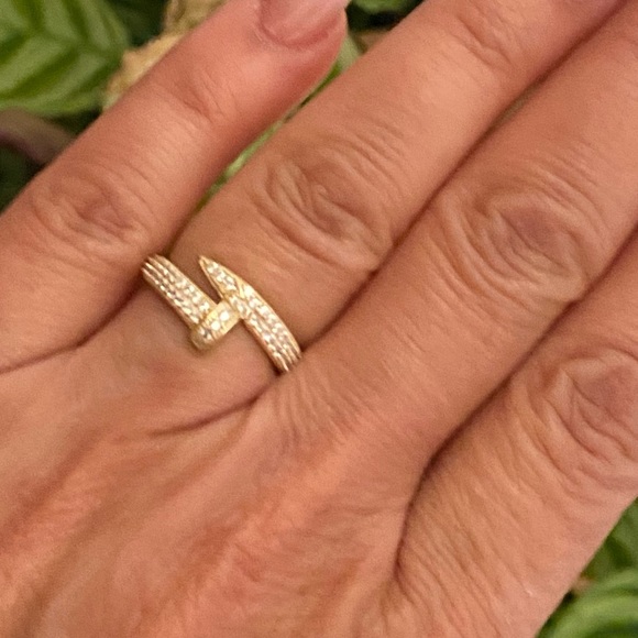 New Solid 14K Gold designer Nail Ring - Picture 12 of 16